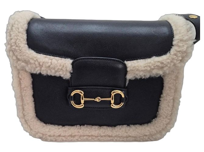 Gucci Horsebit 1955 Borsa a Tracolla Pelle Nera e Shearling Nero Beige