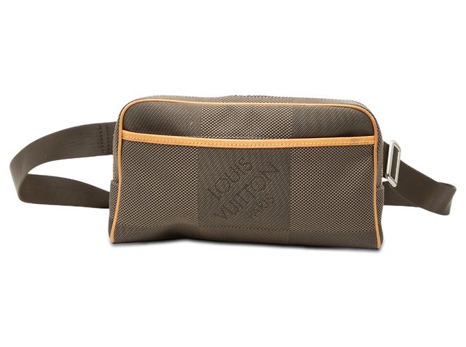 Louis Vuitton Marrom Damier Geant Acrobat