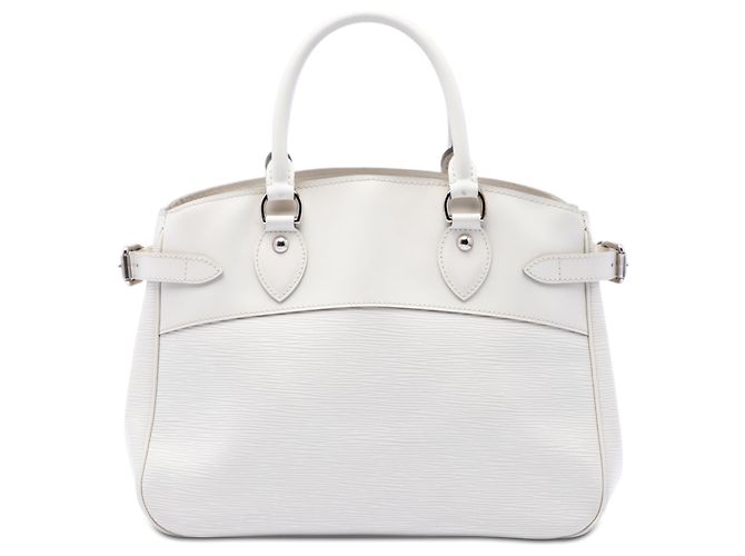 Louis Vuitton White Epi Passy PM Blanco