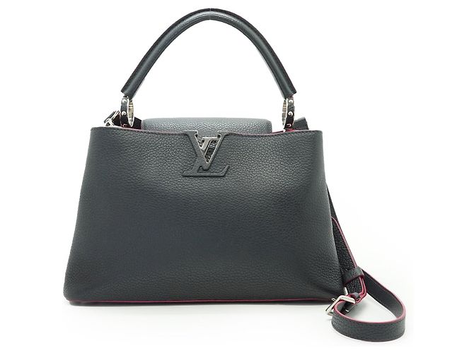 Louis Vuitton Lederhandtasche Capucines Schwarz