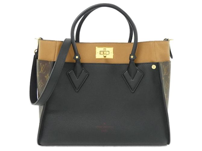 Sac à main Louis Vuitton Monogram On My Side MM Noir