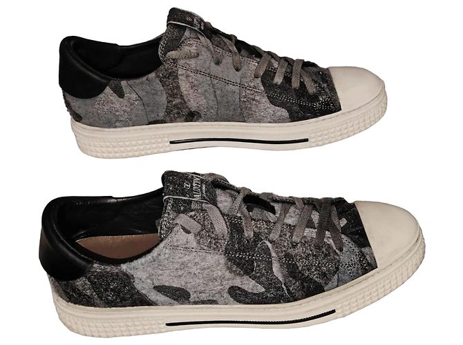 Valentino Garavani Camouflage Sneaker