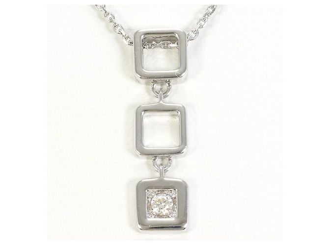 Autre Marque Collier en or blanc 10K et diamants Doré