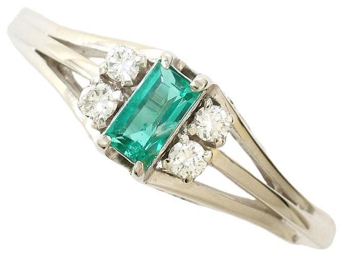 Autre Marque Platin-Ring mit Diamant und Smaragd