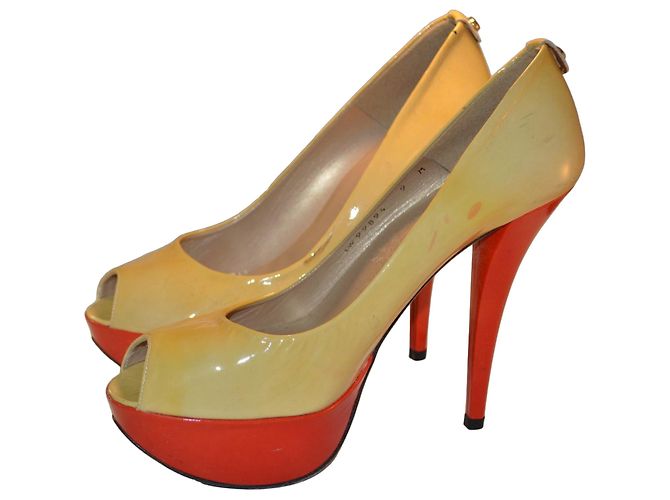 Stuart Weitzman Décolleté Peep-Toe Gialle e Rosse Rosso Giallo