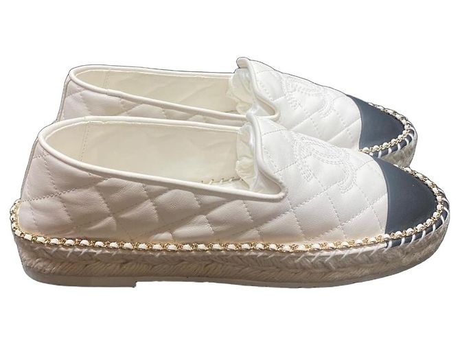 Espadrilles Chanel in pelle trapuntata bianco e nero