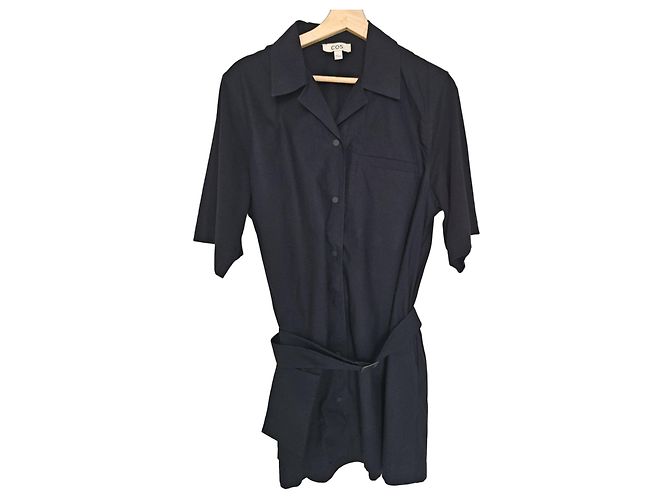 COS Vestido Camisero Negro con Cinturón