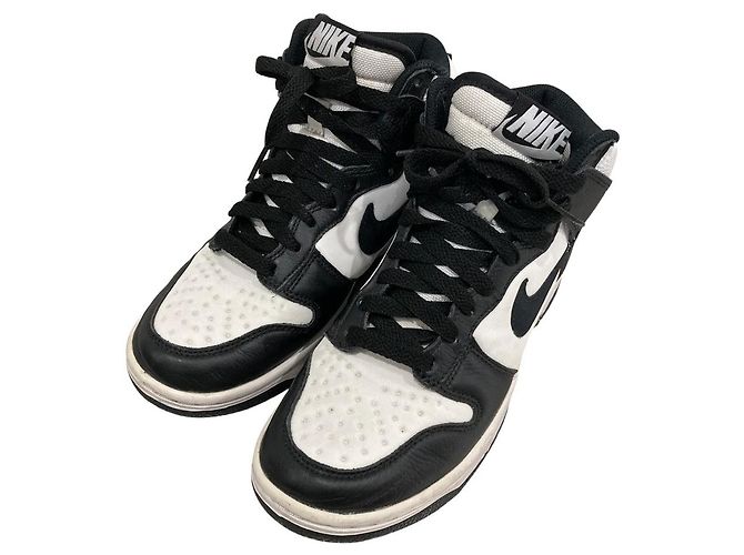 Autre Marque Baskets Nike DUNK HIGH BY YOU Noir Blanc