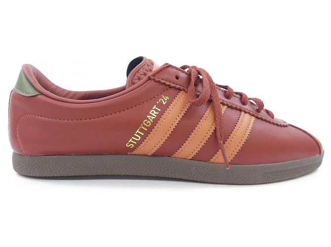Autre Marque Baskets Adidas Rouge