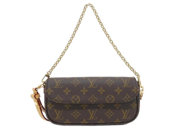 Ivy Bolsa de ombro Louis Vuitton Monogram Wallet on Chain Marrom