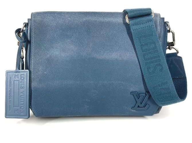 Borsa a tracolla Louis Vuitton Aerogram Takeoff Blu navy