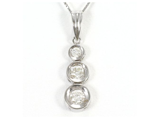 Autre Marque 14K Weißgoldhalskette mit Diamant Golden