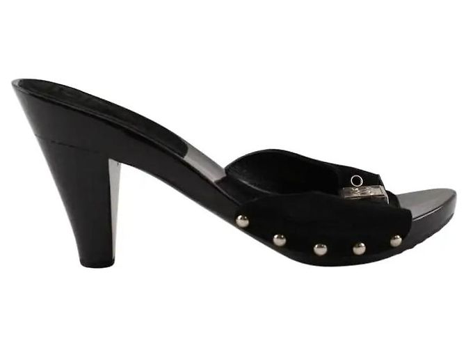 Chanel Saltos pretos