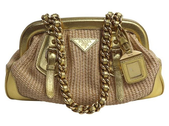 Bolsa de palha bege e dourada Prada Dourado