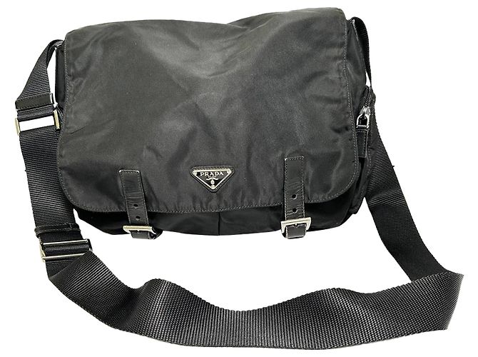 Borsa a tracolla Prada Tessuto in nylon nero