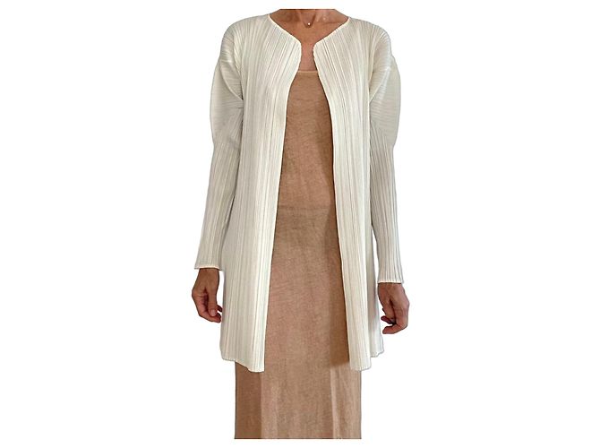 Issey Miyake Pleats Please Mid-Length Cardigan Off-White Größe 4