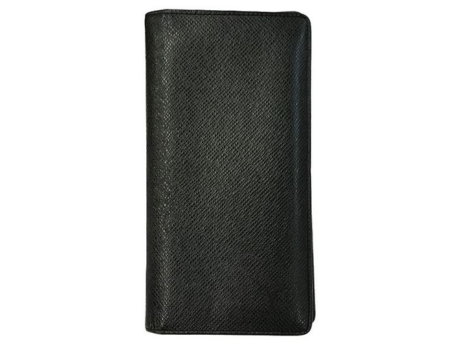 Louis Vuitton Taiga Portefeuille Brazza Long Wallet Nero