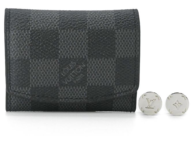 Abotoaduras Louis Vuitton em prata
