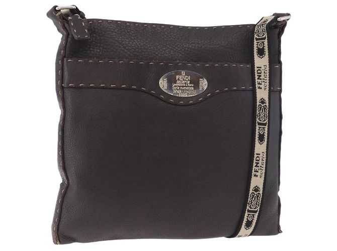 Borsa a Spalla FENDI Celeria in Pelle Nera Argento Auth 183899A Nero