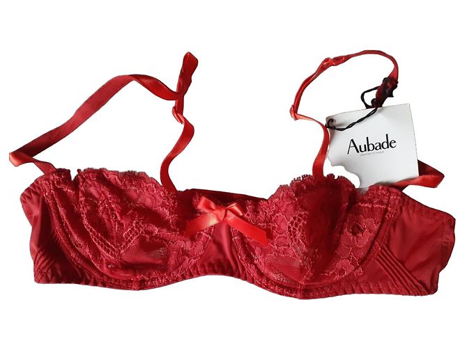 Autre Marque Aubade Sutiã de renda vermelho