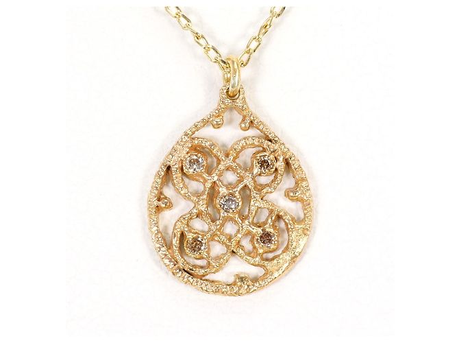 Autre Marque 10K Gelbgoldhalskette mit Diamant Golden