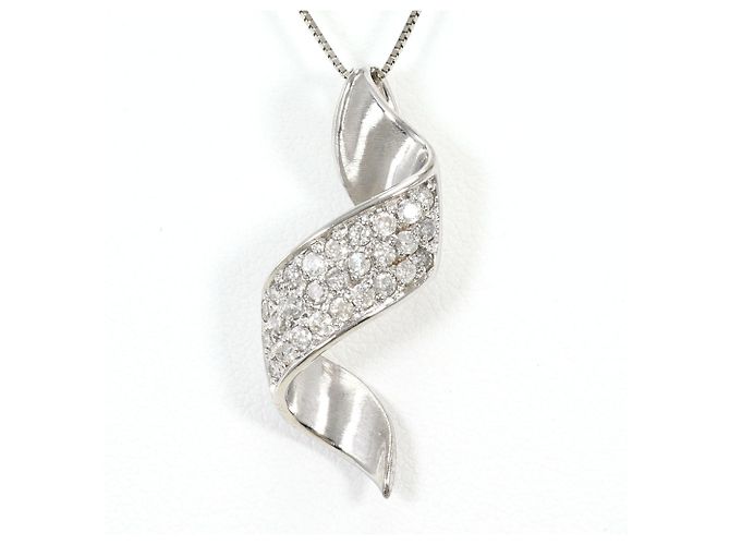 Autre Marque Colar de ouro branco 18K com diamante Dourado