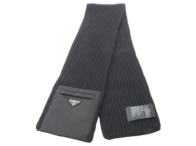 Sciarpa Prada Nyion Triangle Plate, Lana e Nylon, Uomo, Nero ()
