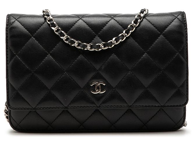 Chanel Schwarzes CC gestepptes Lammleder Wallet On Chain