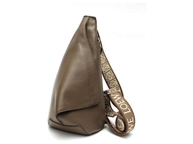 Borsa a tracolla Loewe Anton in pelle marrone