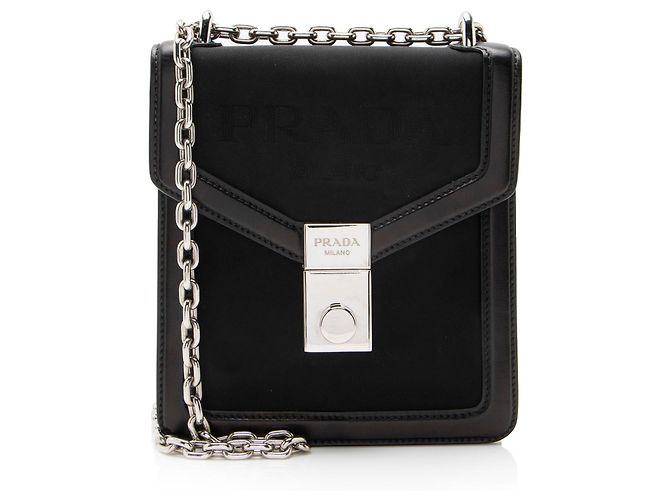 Borsa a tracolla con patta con chiusura e logo jacquard Prada Nero
