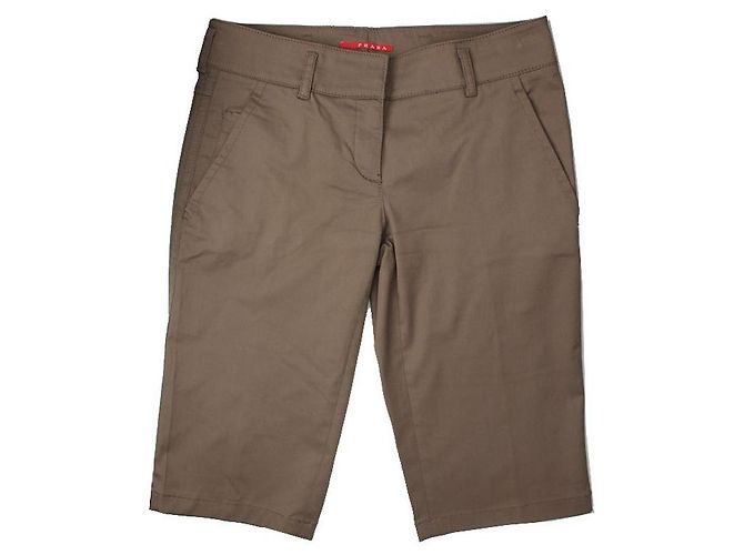 Prada Bermuda verde oliva