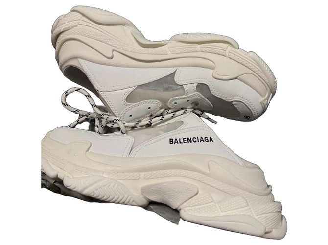 Baskets Balenciaga Triple S blanches