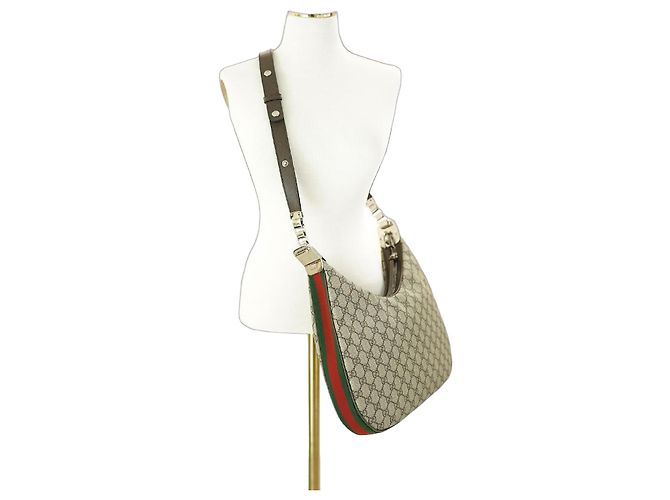 Gucci Bolsa de Ombro Medium em Lona Bege Marrom