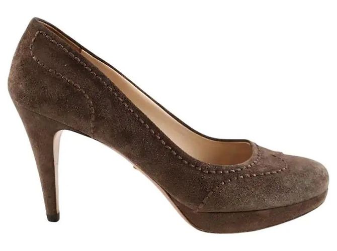 Prada Talons marron