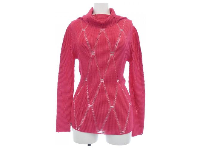 Top me ISSEY MIYAKE Rosa