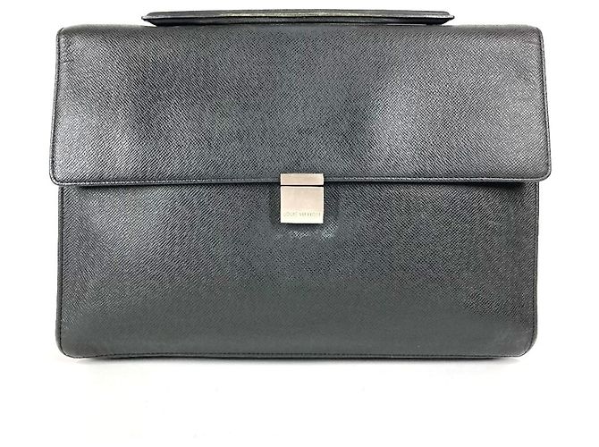 Pasta Executiva Louis Vuitton Taiga Angara Preto Cinza