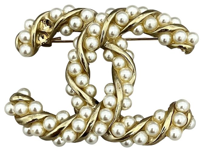 Chanel Brosche vergoldet Golden
