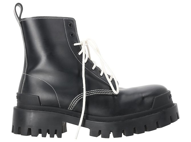 Everyday Stivaletti Strike con lacci in pelle nera Balenciaga Nero