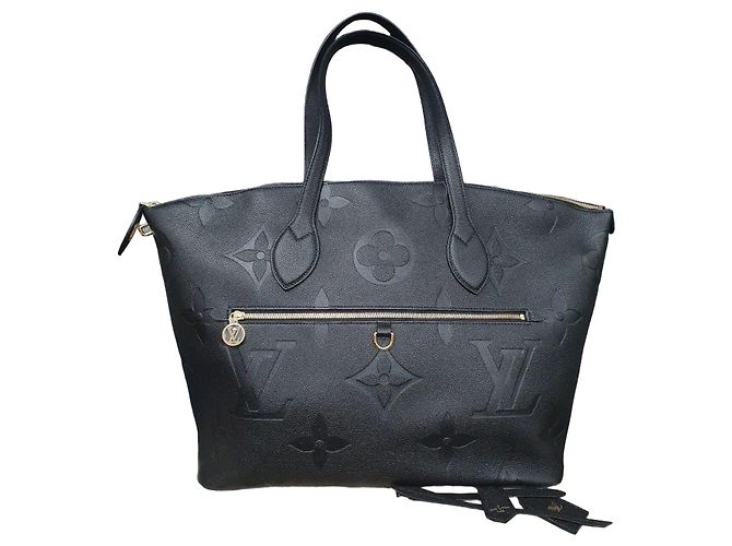 Louis Vuitton Giant Monogram Empreinte Reisetasche Schwarz