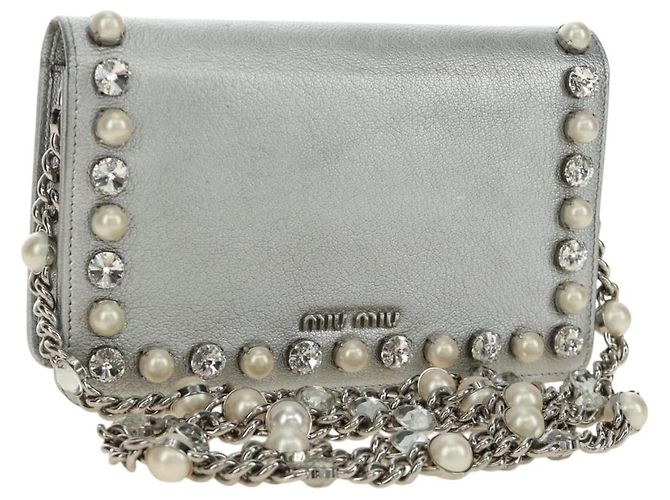Bolsa de Ombro Miu Miu em Couro Prata Auth BA13407M