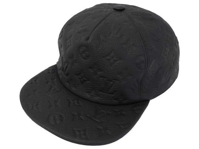 Boné Louis Vuitton Monogram Quill Preto