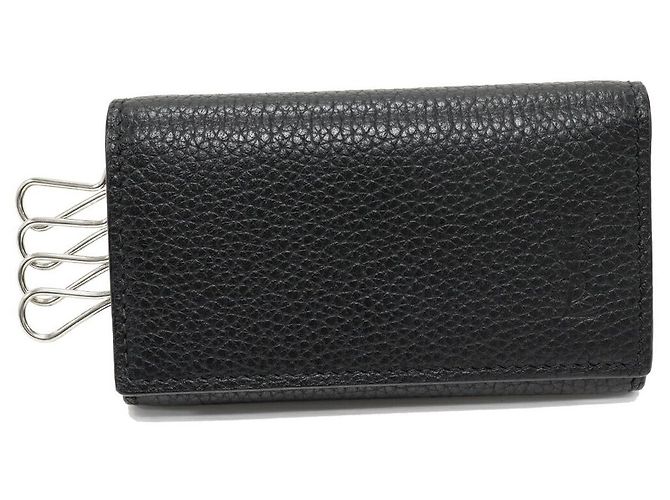 Yves Saint Laurent Saint Laurent Paris Cassandra Shadow Calf Key Case Black