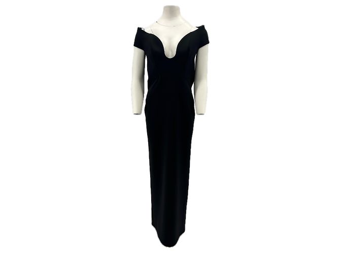 Schwarzes Kleid von Solace London