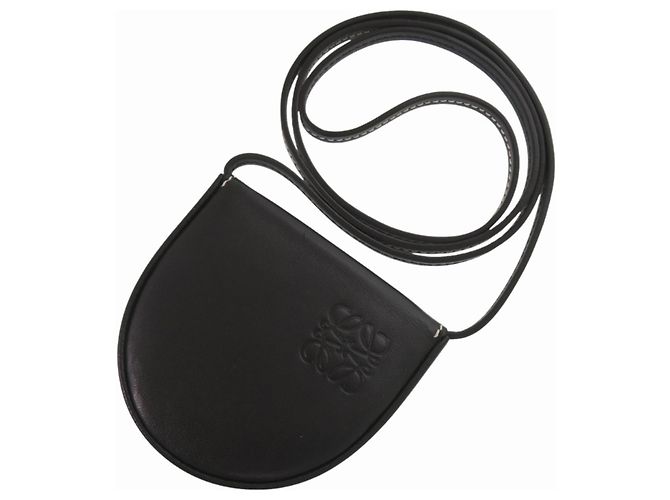 Monedero de piel de becerro negro Loewe