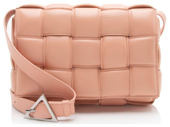 Bolsa transversal Cassette em couro acolchoado Bottega Veneta Rosa