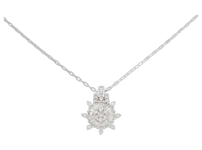 Autre Marque Collana in oro bianco Au750 e diamanti Argento
