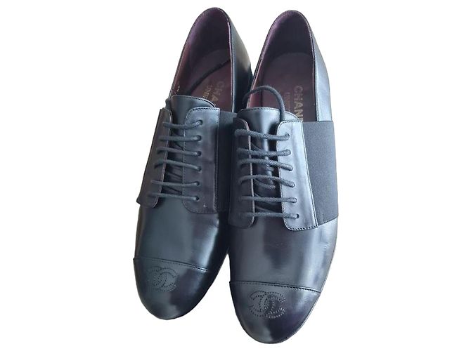 Chanel Uniform Leder-Flats Schwarz