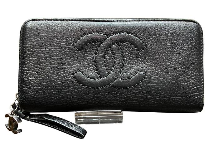 Portafoglio lungo Chanel in pelle nera Nero
