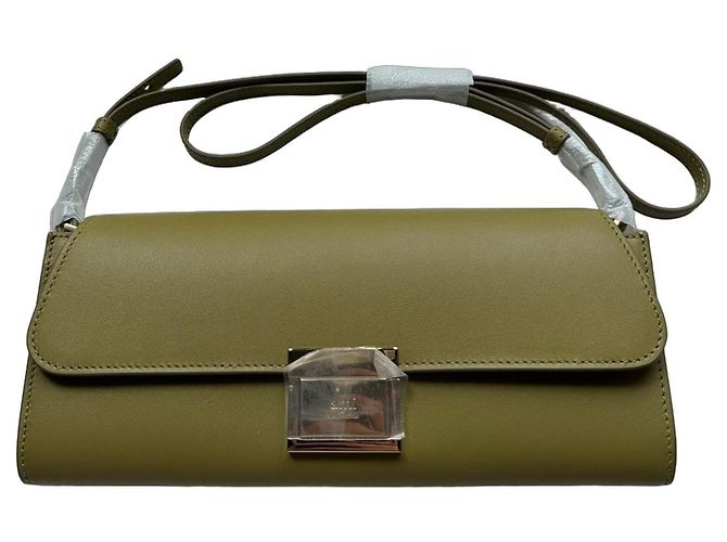 AMI Paris Bolsa de ombro em couro verde oliva
