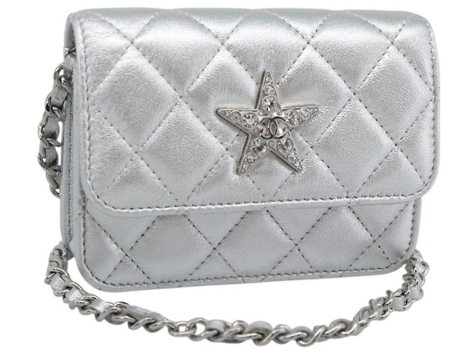 CHANEL Sac à bandoulière Matelasse avec chaîne en peau d'agneau Silver CC Auth 184788SAM Argenté